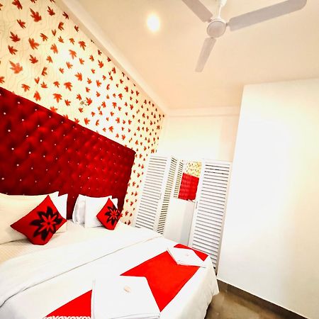 Airport Transit Kings Hotel Katunayaka Екстериор снимка