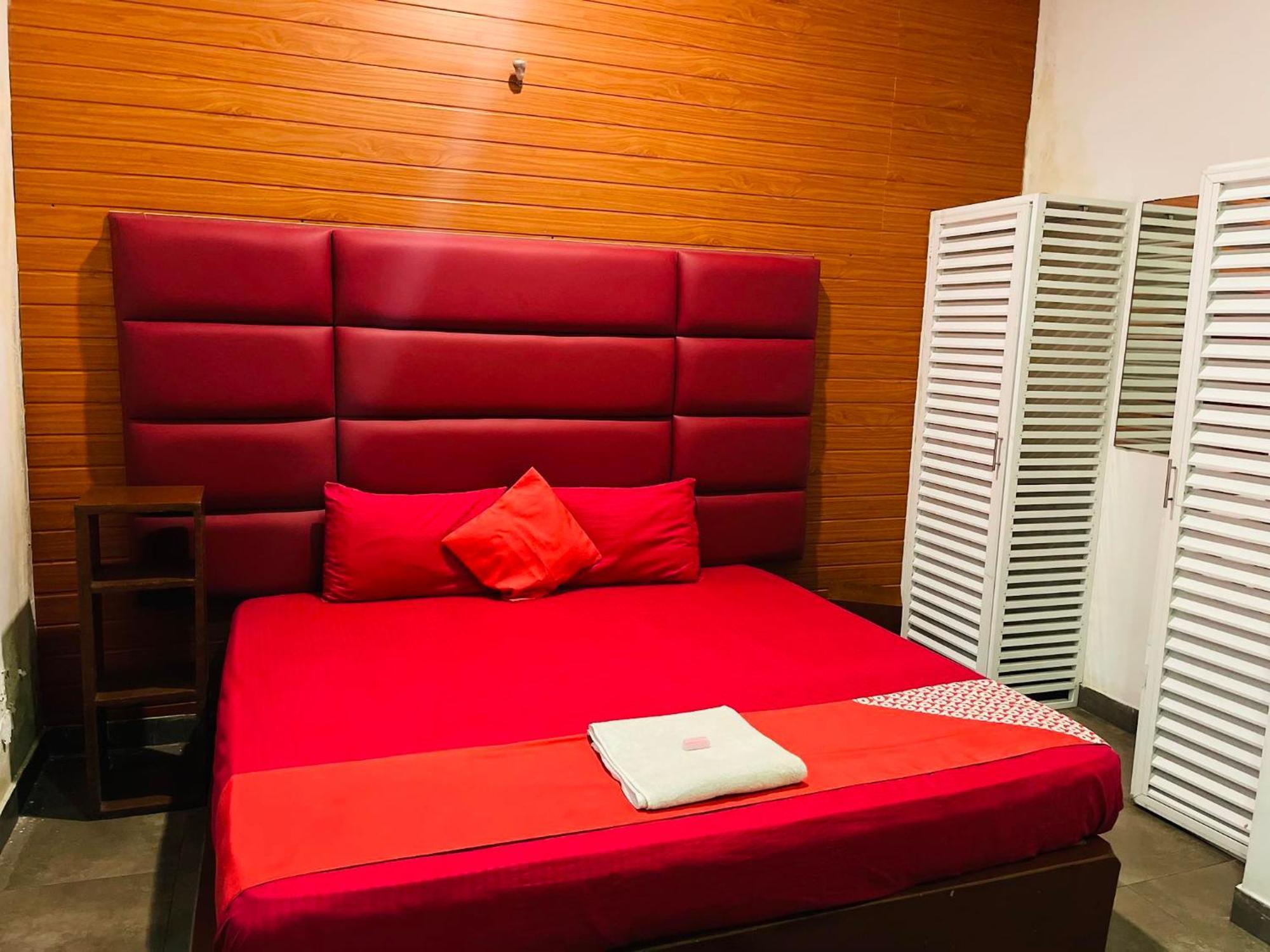 Airport Transit Kings Hotel Katunayaka Екстериор снимка