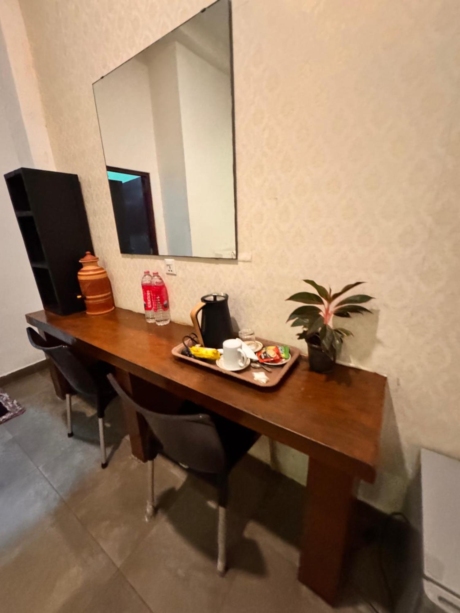 Airport Transit Kings Hotel Katunayaka Екстериор снимка